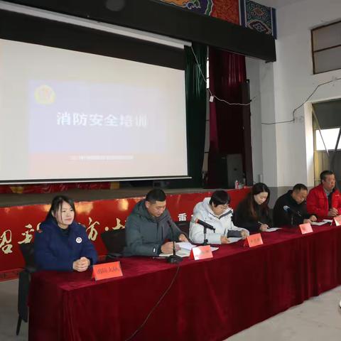 上门入户送安全 排除隐患保平安