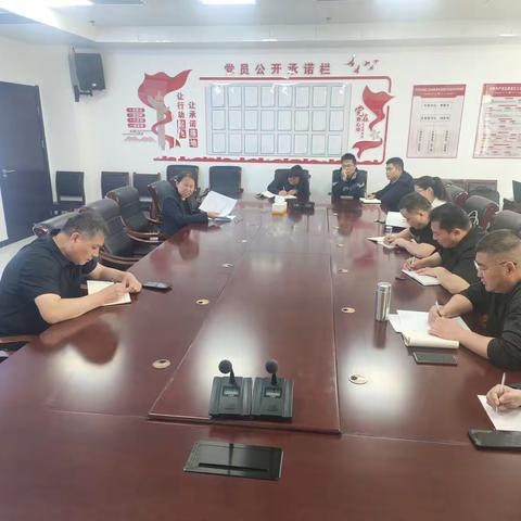 市场监管局传达落实全县安全生产委员会（扩大）会议精神
