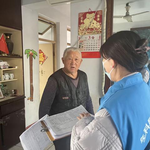 榆山街道云翠社区：为独居老人送温暖，架起社区与居民的“爱心桥”