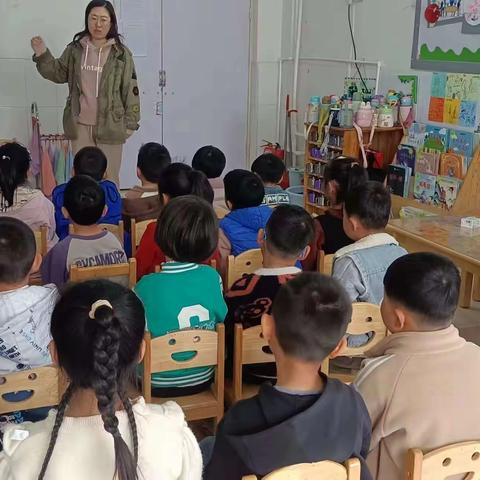 清平镇中心幼儿园大一班社会活动 清明节