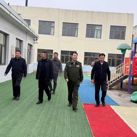 "倾情助资红军学校，携手培育时代新人"——靖边县人民武装部爱心捐赠助力小河会议红军学校