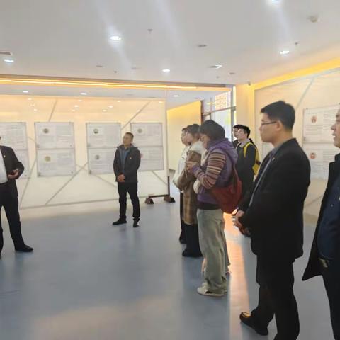 邹城高级职业技术学校组织参观山东清官廉政史画展