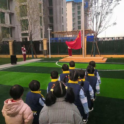 幼儿园的快乐生活——桥西三幼龙湖天璞幼儿园小二班一周回顾