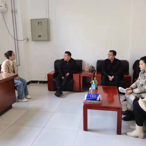 文艺路街道社会事务办入社区督导2023年城乡居民医疗保险征缴工作