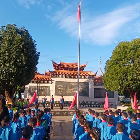 学习国防知识   争做新时代好少年｜鹿城小学云荫寺校区第十二周升旗仪式