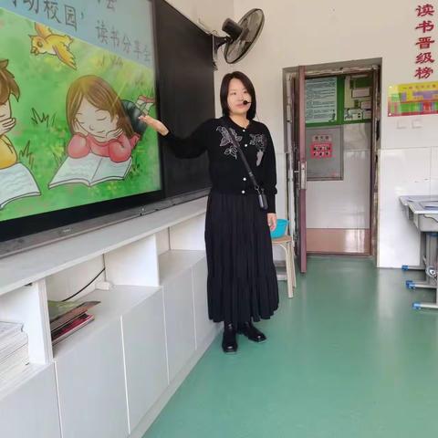 我和绘本有个约会     实验小学一年级阅读系列活动