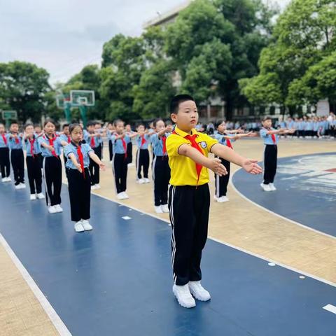 快乐成长    活力飞扬——记武冈市第二实验小学2024年六一儿童节广播体操比赛