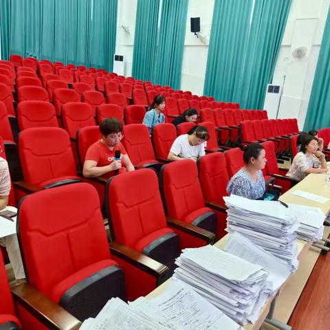 凝心聚力谋提升，精准施策促发展——清澜中心小学六年级英语教学质量分析与提升行动纪实