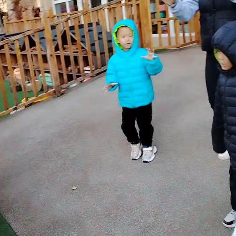 快乐的幼儿园生活 华新新干线幼儿园中一班