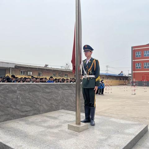 祭奠先烈 铭记历史 发奋读书 强我中华 ——南牛中学清明祭英烈活动