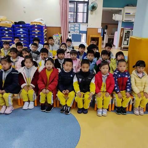 万象润禾幼儿园大三班第二周生活小花絮
