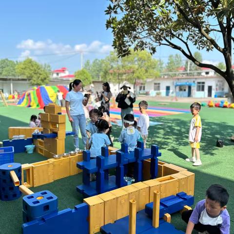 聚焦半日 以督促进——上埠镇中心幼儿园对辖区园开展保教工作专项督导