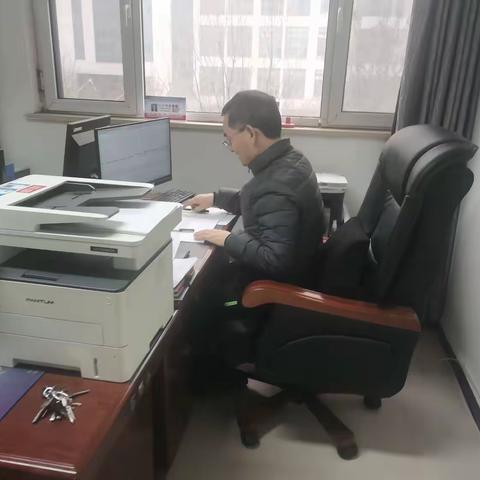 区委办公室“强党性、转作风、守底线、干在先”实践活动十月份星级干部：姚永周