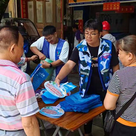 富文镇退役军人志愿服队务助力“婚育幸福起点，爱与支持相伴” 三胎政策宣传