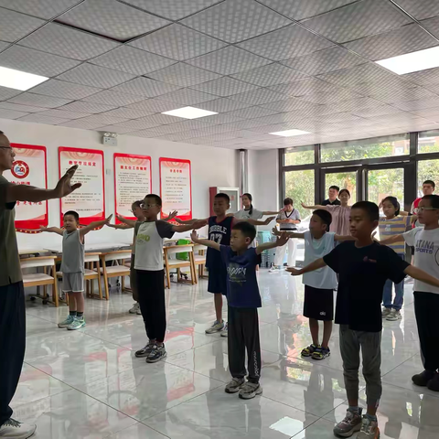 榆山街道锦东社区：传承经典 “武”动暑假
