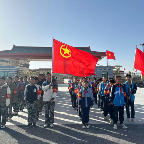 “秋风怡人，最美重阳”——第三师五十三团第二中学开展教育实践环保活动