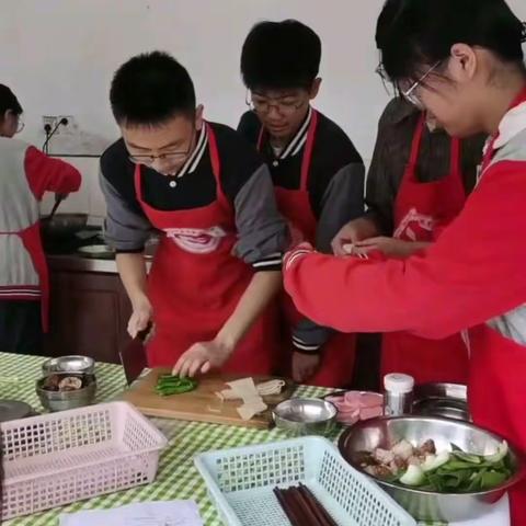 学思践悟新思想，踔厉奋进新征程 ——高二（5）班射阳社会实践Day2