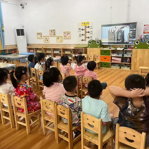 冷水江市委机关幼儿园二园 大一班中秋节之制作手工月饼🥮