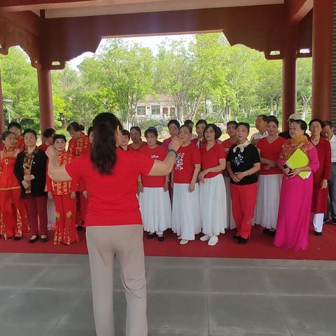 美友440590368的简篇