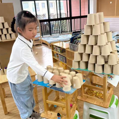 芜湖高速公路与芜湖特色建筑的组合