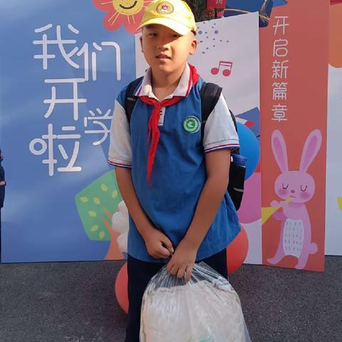 构建学习型家庭，促孩子多元发展——义轩小学5.3李民瀚