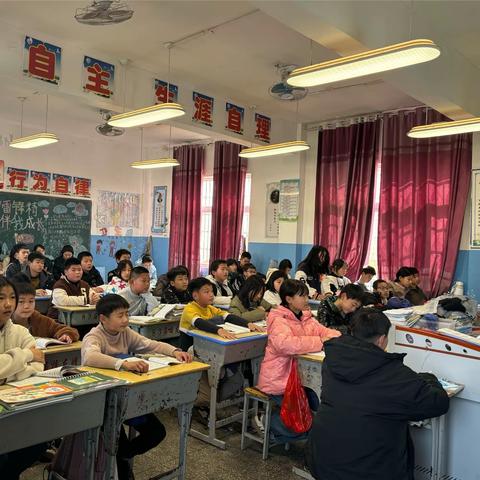 “同课异构，双师共绘”——记曹溪学校（中学部）语文组教研活动￼