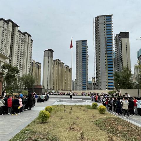 预防为主，生命至上——洛阳市老城区第二小学墨香校区开展2023年度消防演练活动