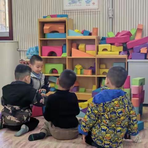 子洲县第二幼儿园中四班建构室