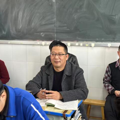 乘教研视导之风，展生物组青年风采