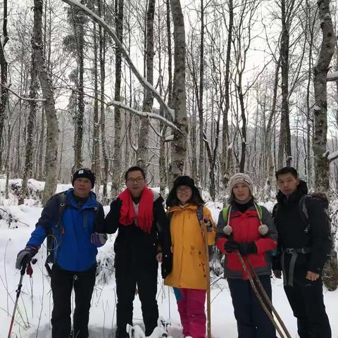 牙梳山雪域之旅