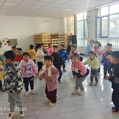 中宁县第八幼儿园大二班快乐一周