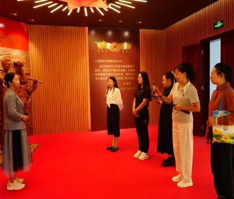 一八四团中学 兵地融合﻿研学之旅