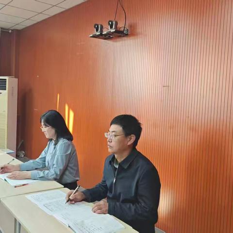 深耕课改展风采，四维课堂育素养——乌海市第六中学语文组教研活动