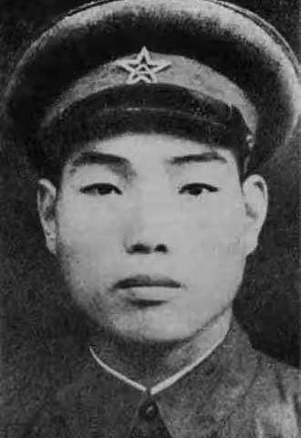 【铸魂育人 思政先行】抗美援朝纪念日/山河锦绣   永忆英雄——七里河镇中心小学道德与法治学科纪念日宣传侧记（篇六）