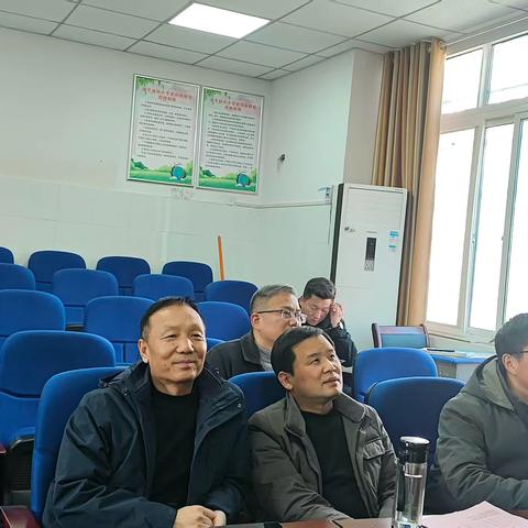 语文盛宴绽芳华，优质课堂展风采 ‍镇平县2025年秋期校长示范课展示活动