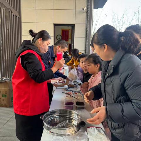 濮东街道锦东社区：党建引领物业红  双份暖意暖民心