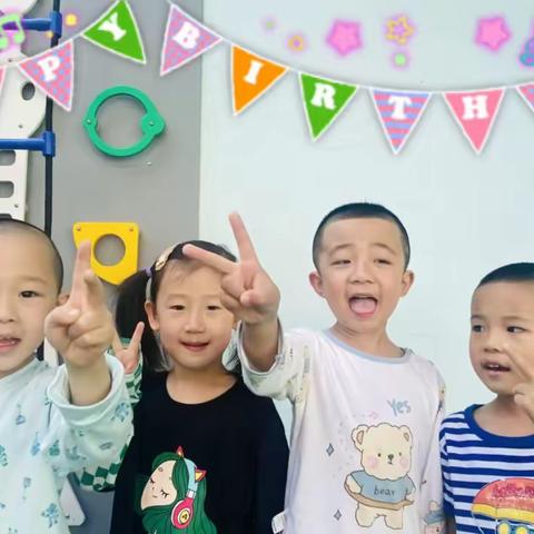 海航幼儿园——中三班10月生日会