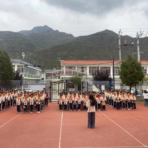 安全于心，演练于行——马坞九年制学校（小学部）防震、防火、防暴安全演练