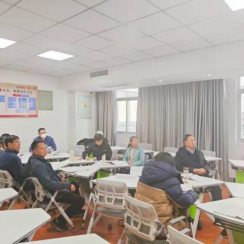 凝心聚力研复习策略，携手同行谋备考新篇