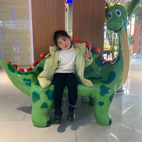 钱佳颖《狐狸与仙鹤》