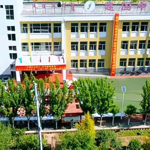 播下一粒种子  收获一片绿色——建国中心小学启航班寒假学科素养之种植活动记录