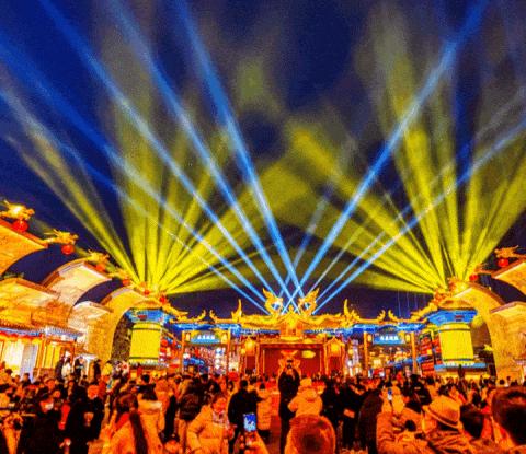 惊艳全城！ 2024 运漕首届美食游乐嘉年华！2 月 10 日空降 （运漕漕川社区往西50米） 2024   ，即将燃爆全城，多福“潮”你而来！！