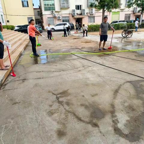 公坡镇开展“迎新春”环境卫生大扫除活动