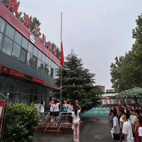 东大队学校祝各位同仁教师节快乐