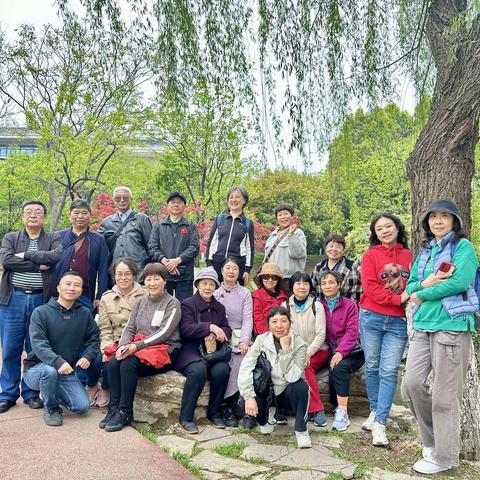 手机视频剪辑二年级的第五节课                           一一既第二课堂教学