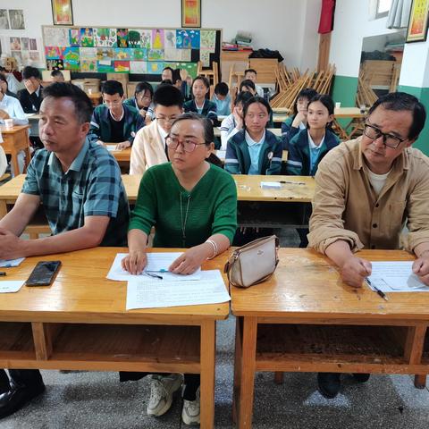 "祖国山川河流，法律常识，历史典故"——永建镇政史地教研组开展中学生演讲比赛活动