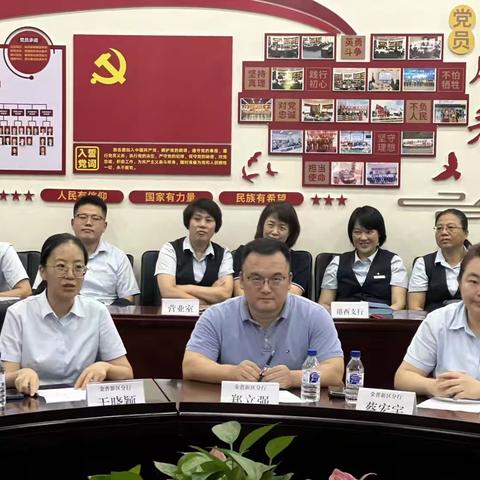 青春思辨综合化 “拼实快成”促发展丨金普新区分行成功举办青年辩论赛
