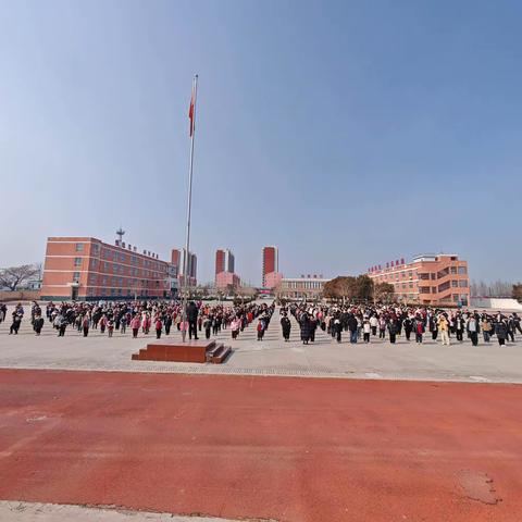 防患于未“燃”——马集镇明德小学消防演练