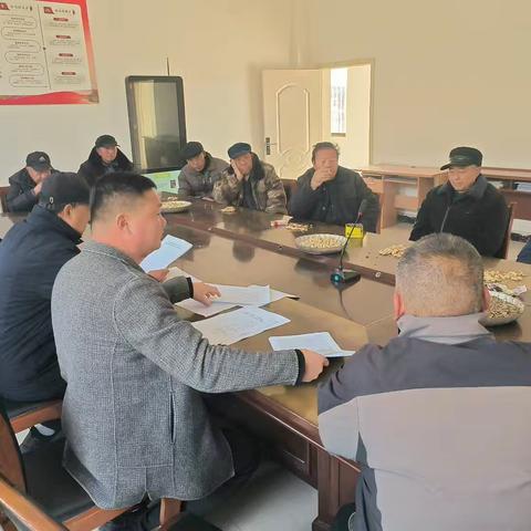 2025年3月6日，公路事业发展中心机关党支部到南漳镇徐洼村开展主题党日活动