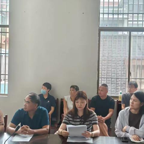 2025年9月3日，公路事业发展中心机关党支部到南漳镇徐洼村开展主题党日活动